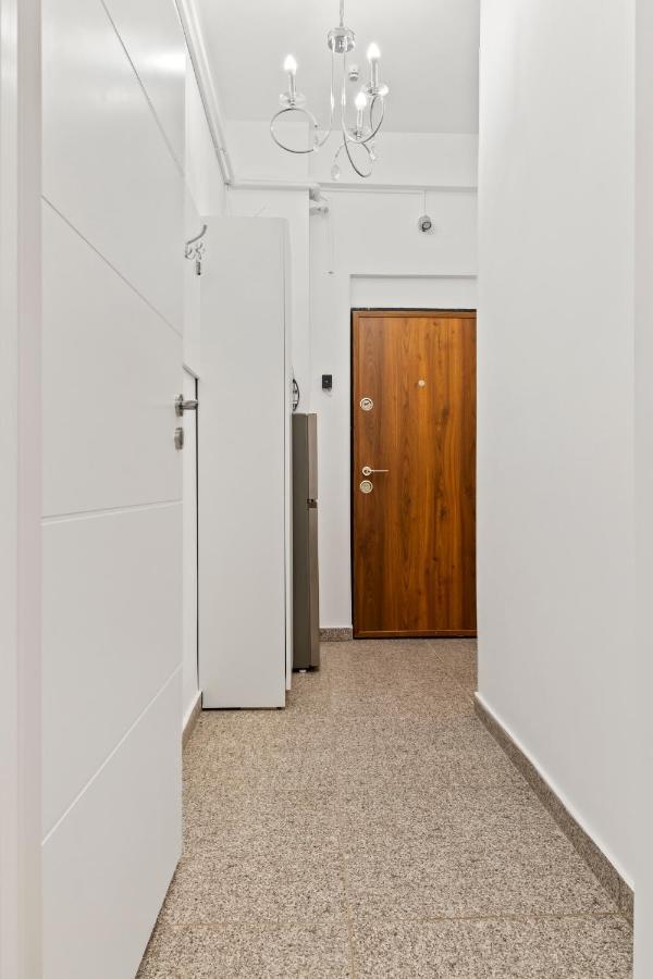 Brand New Studio - Old Town Bukarest Exteriör bild