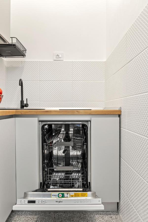 Brand New Studio - Old Town Bukarest Exteriör bild